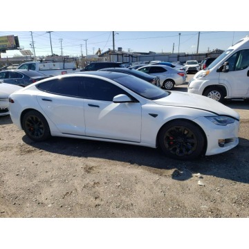 Tesla Model S  Sedan/Limuzyna 2017 elektryczny, automat - Na sprzedaż za 64 575 zł - Katowice - zdjęcie 3