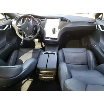Tesla Model S  Sedan/Limuzyna 2017 elektryczny, automat - Na sprzedaż za 64 575 zł - Katowice - zdjęcie 7