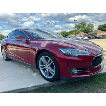 Tesla Model S  Sedan/Limuzyna 2013 elektryczny, automat - Na sprzedaż za 94 218 zł - Katowice - zdjęcie 2