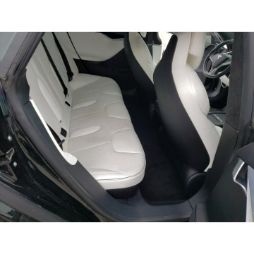 Tesla Model S  Sedan/Limuzyna 2017 elektryczny, automat - Na sprzedaż za 68 388 zł - Katowice - zdjęcie 9
