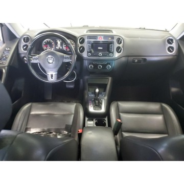 Volkswagen Tiguan  SUV 2012,  2.0 benzyna, automat - Na sprzedaż za 13 530 zł - Katowice - zdjęcie 6