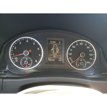 Volkswagen Tiguan  SUV 2016,  2.0 benzyna, automat - Na sprzedaż za 16 974 zł - Katowice - zdjęcie 10