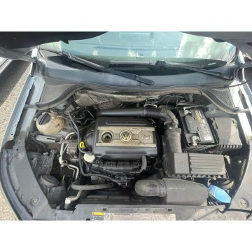 Volkswagen Tiguan  SUV 2017,  2.0 benzyna, automat - Na sprzedaż za 17 220 zł - Katowice - zdjęcie 8