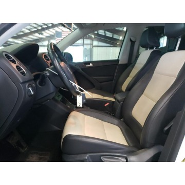 Volkswagen Tiguan  SUV 2017,  2.0 benzyna, automat - Na sprzedaż za 24 600 zł - Katowice - zdjęcie 7