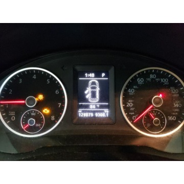 Volkswagen Tiguan  SUV 2017,  2.0 benzyna, automat - Na sprzedaż za 24 600 zł - Katowice - zdjęcie 11