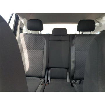 Volkswagen Tiguan  SUV 2020,  2.0 benzyna, automat - Na sprzedaż za 28 044 zł - Katowice - zdjęcie 9