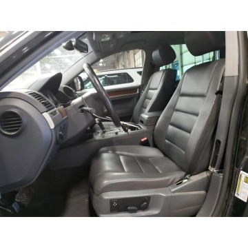 Volkswagen Touareg  SUV 2010,  3.6 benzyna, automat - Na sprzedaż za 4 428,00 zł - Katowice - zdjęcie 8