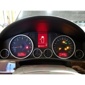 Volkswagen Touareg  SUV 2010,  3.6 benzyna, automat - Na sprzedaż za 4 428,00 zł - Katowice - zdjęcie 11