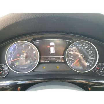 Volkswagen Touareg  SUV 2011,  3.6 benzyna, automat - Na sprzedaż za 17 466 zł - Katowice - zdjęcie 9