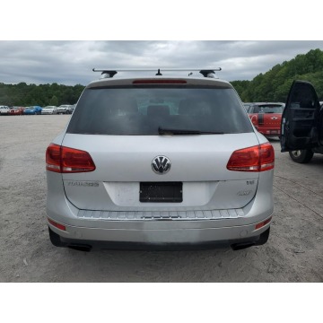 Volkswagen Touareg  SUV 2012,  3.6 benzyna, automat - Na sprzedaż za 16 236 zł - Katowice - zdjęcie 6