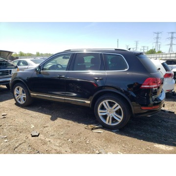 Volkswagen Touareg  SUV 2014,  3.6 benzyna, automat - Na sprzedaż za 37 884 zł - Katowice - zdjęcie 4