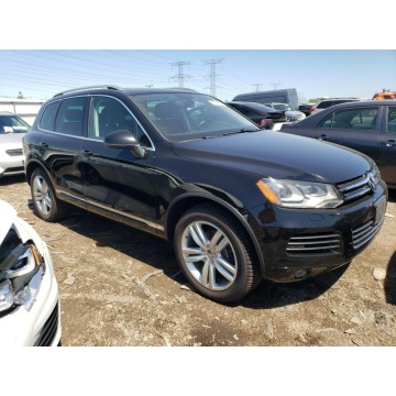 Volkswagen Touareg  SUV 2014,  3.6 benzyna, automat - Na sprzedaż za 37 884 zł - Katowice - zdjęcie 3