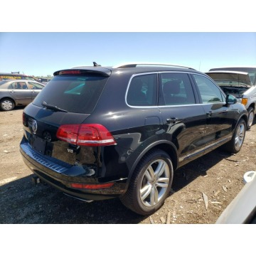 Volkswagen Touareg  SUV 2014,  3.6 benzyna, automat - Na sprzedaż za 37 884 zł - Katowice - zdjęcie 6