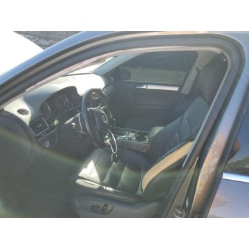 Volkswagen Touareg  SUV 2014,  3.6 benzyna, automat - Na sprzedaż za 9 840,00 zł - Katowice - zdjęcie 8