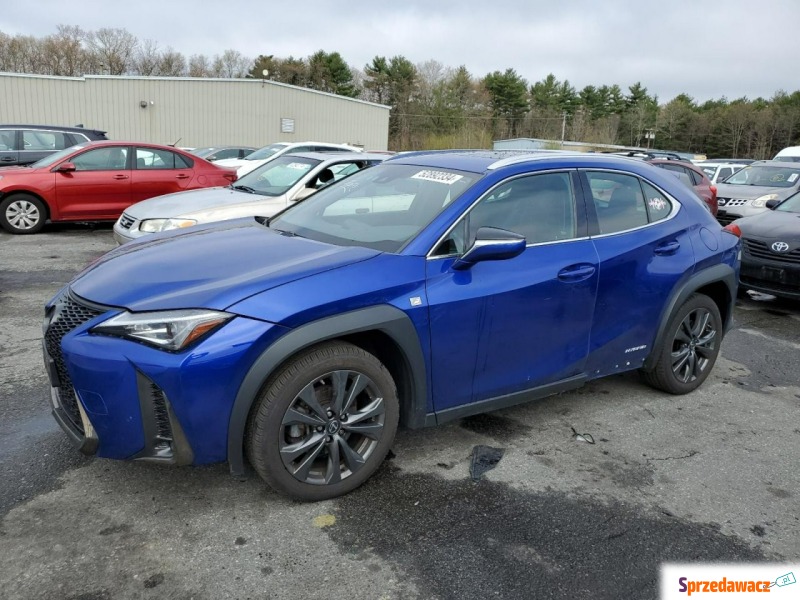 Lexus   SUV 2019,  2.0 hybryda - Na sprzedaż za 68 880 zł - Katowice