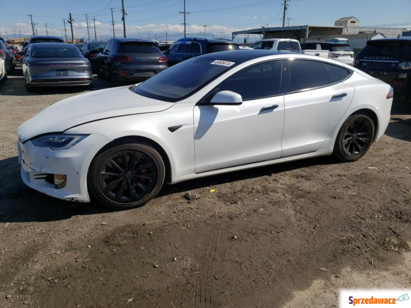 Tesla Model S  Sedan/Limuzyna 2017,  0.0 zasilanie elektryczne - Na sprzedaż za 64 575 zł - Katowice