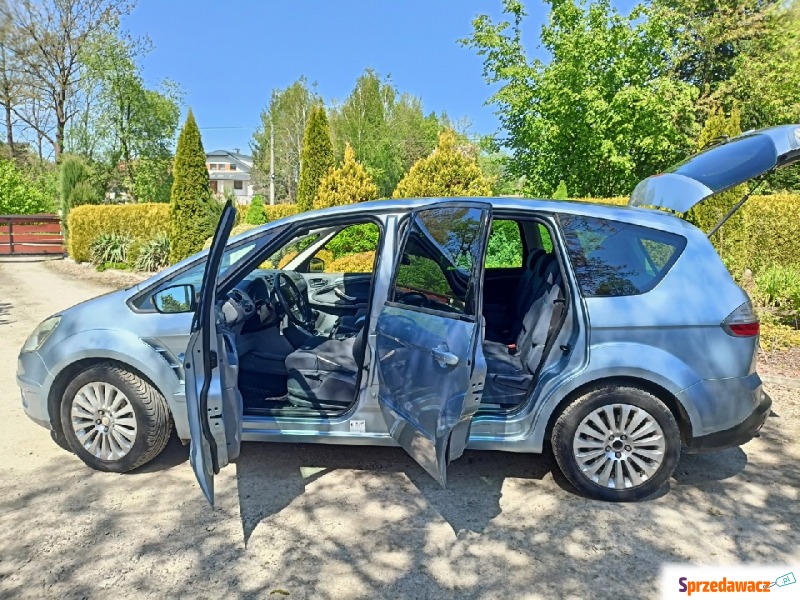 Ford S-MAX  Minivan/Van 2006,  2.0 benzyna - Na sprzedaż za 17 000 zł - Krosno