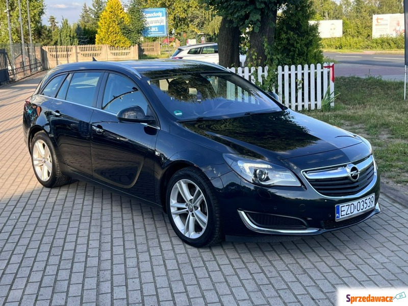 Opel Insignia 2013,  2.0 diesel - Na sprzedaż za 34 900 zł - Zduńska Wola