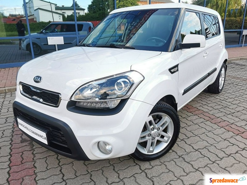 Kia Soul  Hatchback 2013,  1.6 diesel - Na sprzedaż za 30 999 zł - Warszawa