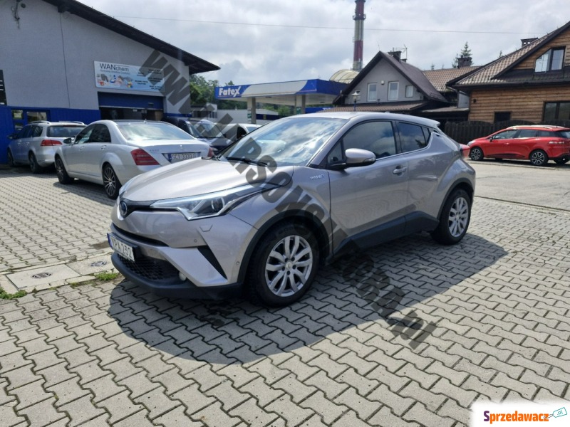 Toyota C-HR  SUV 2018,  1.8 benzyna - Na sprzedaż za 83 000 zł - Kiczyce