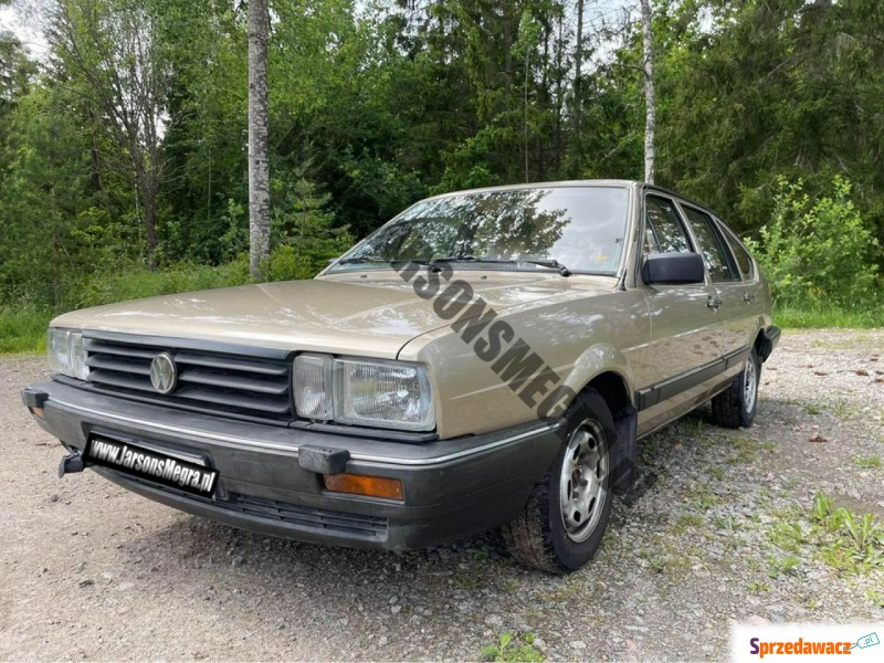 Volkswagen Passat  Hatchback 1985,  1.8 benzyna - Na sprzedaż za 14 200 zł - Kiczyce