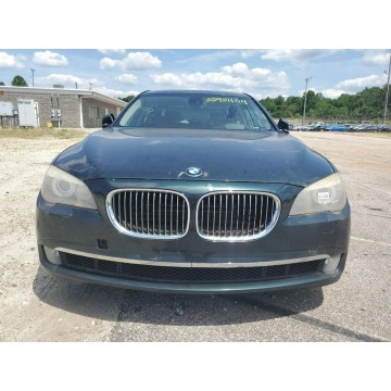 BMW Seria 7  Sedan/Limuzyna 2012,  4.4 benzyna, automat - Na sprzedaż za 9 840,00 zł - Katowice - zdjęcie 2