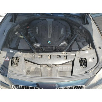 BMW Seria 7  Sedan/Limuzyna 2012,  4.4 benzyna, automat - Na sprzedaż za 9 840,00 zł - Katowice - zdjęcie 10