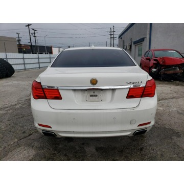 BMW Seria 7  Sedan/Limuzyna 2009,  4.4 benzyna, automat - Na sprzedaż za 12 423 zł - Katowice - zdjęcie 5