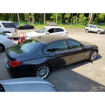 BMW Seria 7  Sedan/Limuzyna 2011,  4.4 benzyna, automat - Na sprzedaż za 14 268 zł - Katowice - zdjęcie 4