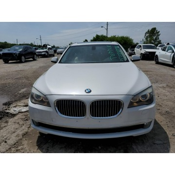 BMW Seria 7  Sedan/Limuzyna 2012,  4.4 benzyna, automat - Na sprzedaż za 12 792 zł - Katowice - zdjęcie 2