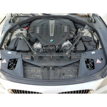 BMW Seria 7  Sedan/Limuzyna 2012,  4.4 benzyna, automat - Na sprzedaż za 12 792 zł - Katowice - zdjęcie 10