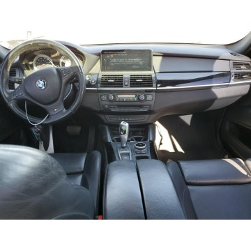 BMW X6 M  SUV 2010,  4.4 benzyna, automat - Na sprzedaż za 36 900 zł - Katowice - zdjęcie 8