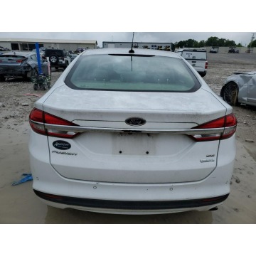 Ford Fusion  Sedan/Limuzyna 2018,  1.5 benzyna, automat - Na sprzedaż za 14 514 zł - Katowice - zdjęcie 5