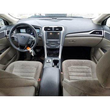 Ford Fusion  Sedan/Limuzyna 2018,  1.5 benzyna, automat - Na sprzedaż za 14 514 zł - Katowice - zdjęcie 8