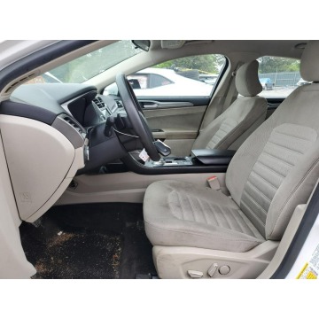 Ford Fusion  Sedan/Limuzyna 2018,  1.5 benzyna, automat - Na sprzedaż za 14 514 zł - Katowice - zdjęcie 7