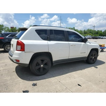 Jeep Liberty  SUV 2014,  2.4 benzyna, automat - Na sprzedaż za 5 412,00 zł - Katowice - zdjęcie 6