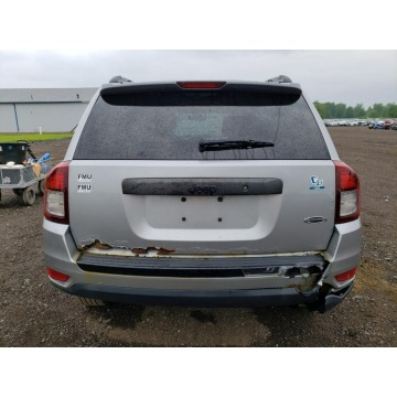 Jeep Liberty  SUV 2014,  2.0 benzyna, automat - Na sprzedaż za 7 872,00 zł - Katowice - zdjęcie 5