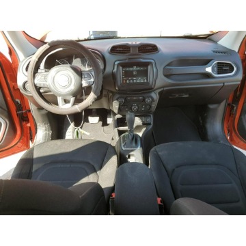 Jeep Renegade  SUV 2018,  2.4 benzyna, automat - Na sprzedaż za 9 840,00 zł - Katowice - zdjęcie 7