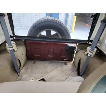 Jeep Wrangler  SUV 2002,  4.0 benzyna, automat - Na sprzedaż za 8 979,00 zł - Katowice - zdjęcie 9