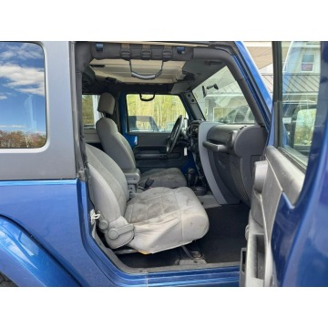 Jeep Wrangler  SUV 2009,  3.6 benzyna, automat - Na sprzedaż za 22 140 zł - Katowice - zdjęcie 5