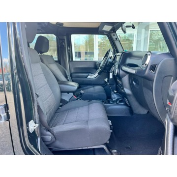 Jeep Wrangler  SUV 2012,  3.6 benzyna, automat - Na sprzedaż za 33 948 zł - Katowice - zdjęcie 5