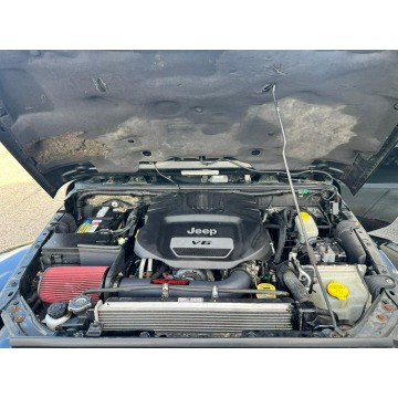 Jeep Wrangler  SUV 2012,  3.6 benzyna, automat - Na sprzedaż za 33 948 zł - Katowice - zdjęcie 8