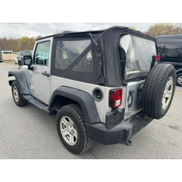 Jeep Wrangler  SUV 2012,  3.6 benzyna, automat - Na sprzedaż za 23 616 zł - Katowice - zdjęcie 4