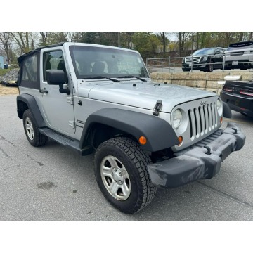 Jeep Wrangler  SUV 2012,  3.6 benzyna, automat - Na sprzedaż za 23 616 zł - Katowice - zdjęcie 3