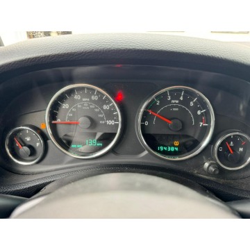 Jeep Wrangler  SUV 2012,  3.6 benzyna, automat - Na sprzedaż za 23 616 zł - Katowice - zdjęcie 9