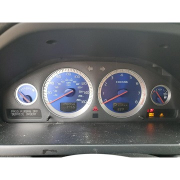 Volvo   SUV 2013,  3.2 benzyna, automat - Na sprzedaż za 9 594,00 zł - Katowice - zdjęcie 12