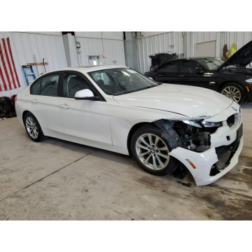 BMW Seria 3  Sedan/Limuzyna 2017,  2.0 benzyna, automat - Na sprzedaż za 20 172 zł - Katowice - zdjęcie 3