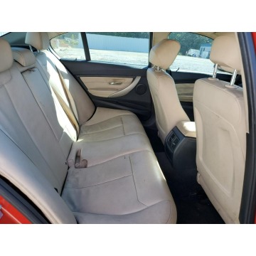 BMW Seria 3  Sedan/Limuzyna 2015,  2.0 benzyna, automat - Na sprzedaż za 12 054 zł - Katowice - zdjęcie 9