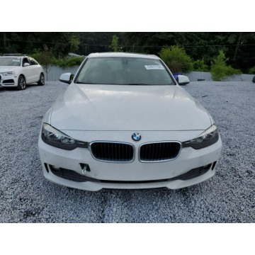 BMW Seria 3  Sedan/Limuzyna 2015,  2.0 benzyna, automat - Na sprzedaż za 12 915 zł - Katowice - zdjęcie 2