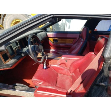 Chevrolet Corvette  Coupe/Sportowy 1985,  5.7 benzyna, automat - Na sprzedaż za 12 054 zł - Katowice - zdjęcie 8